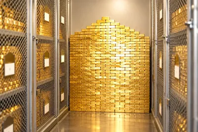 13 milliards d’euros : comment l’or stocké à New York a offert un gigantesque jackpot à la France