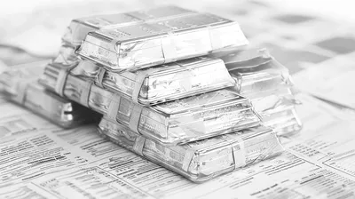 28/05 Le cours de l'argent en hausse à 33,30 $ malgré la forte pression du dollar