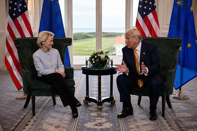 Accord commercial UE-États-Unis ratifié par le Parlement européen, Paris bondit de 1,7% et le pétrole chute de 4,7%