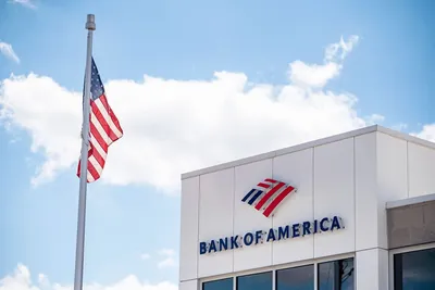 Bank of America vise un cours de l’or à 5 000 dollars et l’argent à 65 dollars en 2026