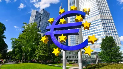 Alerte de la BCE : le taux directeur chute à 3,25 %, voici ce que cela implique