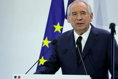 Budget 2026 : François Bayrou face à la colère sociale et au risque de censure