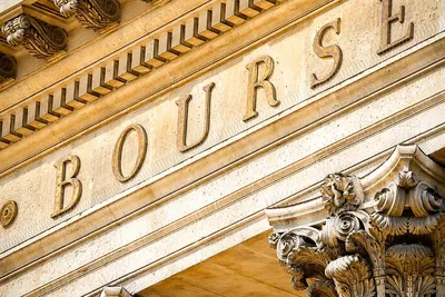 CAC 40 : la Bourse de Paris hésite entre records et tensions sur l'intelligence artificielle