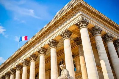 CAC 40 : la Bourse de Paris tente un septième record avant les chiffres de l'emploi américain