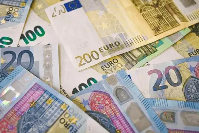 Travail : si vous êtes aux 35h, cette loi va faire augmenter votre salaire