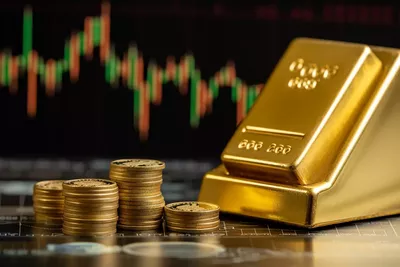 La chute du dollar et la baisse du prix de l'or au Royaume-Uni