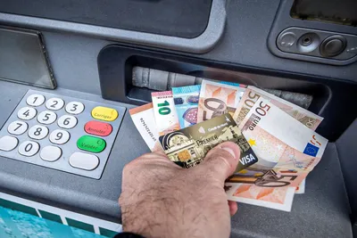 Cyberattaque massive : 1,2 millions de comptes bancaires français piratées