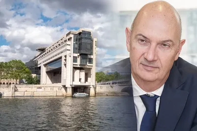 Découverts bancaires : Bercy réunit d’urgence banques et consommateurs