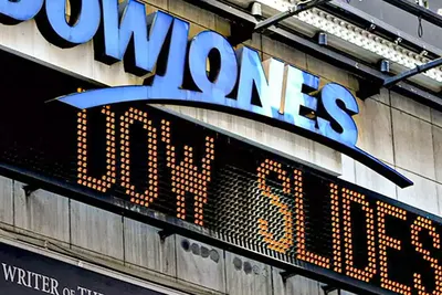 Dow Jones en territoire de correction à 45 500 points après la fermeture du détroit d