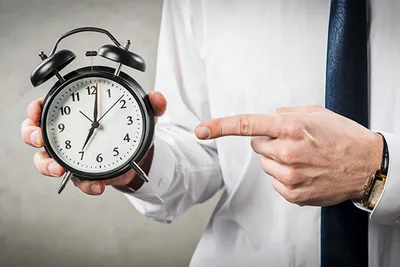 Fin des 35 heures pour les salariés en 2026 ! Le Sénat vote l’allongement du temps de travail pour financer la Sécu