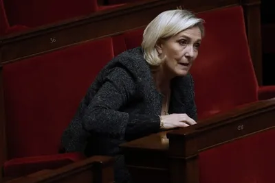 Gouvernement Lecornu : Marine Le Pen annonce le dépôt d