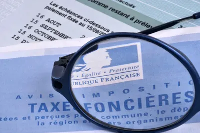Il paie la taxe foncière de son voisin… et récupère finalement le logement