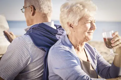 Ils ont travaillé jusqu’à l’épuisement : comment les baby-boomers ont sacrifié une partie de leur vie