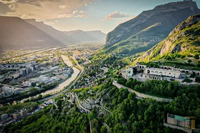 Immobilier à Grenoble : les prix ajustent leur trajectoire en mars 2026