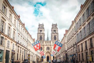 Immobilier à Orléans : les prix se stabilisent en mars 2026