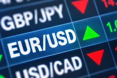 L'euro reste bloqué entre 1,1210 et 1,1250 dollar cette semaine, sans tendance affirmée selon UOB