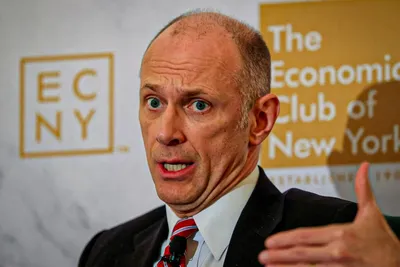 "L’inflation part dans la mauvaise direction" : Goolsbee jette un froid à la Fed