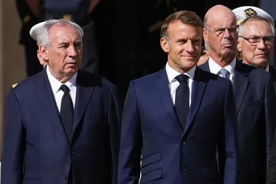 Le chaos politique persiste en France : Bayrou contraint à la démission