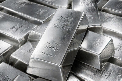 Le cours de l'argent à 78,50 $ : Commerzbank avertit d'une juste valeur à 40 $ malgré une cible haussière à 90 $