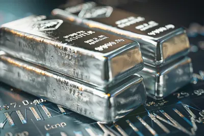 Le cours de l'argent rebondit au-dessus de 52,70 $ sur fond d’incertitude économique aux États-Unis