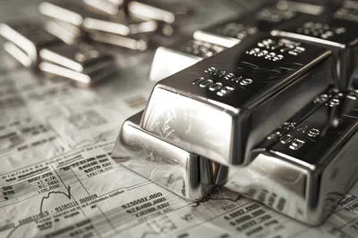 Le cours de l'argent se consolide sous les 79,00 $, autour du niveau de Fibonacci à 50 %