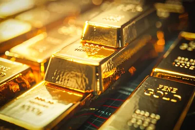Le cours de l'or en hausse de 2,72% à 4 832 $, après le cessez-le-feu entre les États-Unis et l'Iran et les anticipations d'un assouplissement des règles de la Fed