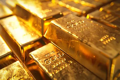 Le cours de l’or grimpe au-dessus de 4 200 $ sur fond de pari massif contre le dollar