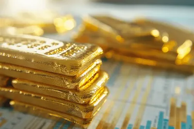 Le cours de l’or hésite autour de 5 000 $ malgré un dollar fragilisé