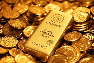 L'or recule deux semaines de suite, freiné par un dollar fort et des taux élevés