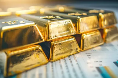 Le cours de l’or suspendu aux données US : faut-il craindre une rechute ou viser 4300 $ ?