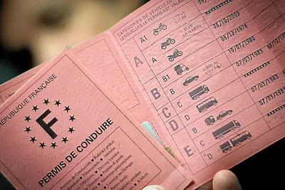 Le permis rose va disparaître, des millions d’automobilistes sont concernés