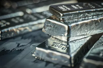 Le prix de l’argent enchaîne les records et défie la surchauffe des marchés