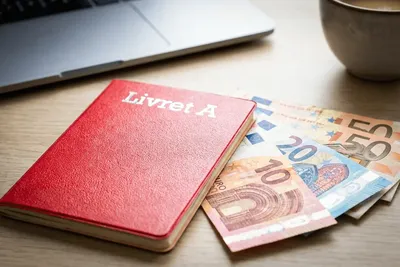 Le taux du Livret A va encore baisser, passant de 1,7 % à 1,4 % au 1er février : le gouvernement sur le point de trancher