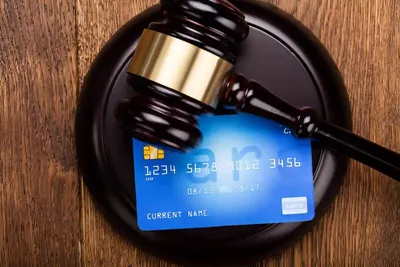 Les découverts bancaires, c’est fini ou pas ? On vous explique les nouvelles règles