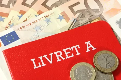 Livret A : pourquoi les Français retirent massivement leur argent depuis juillet 2025