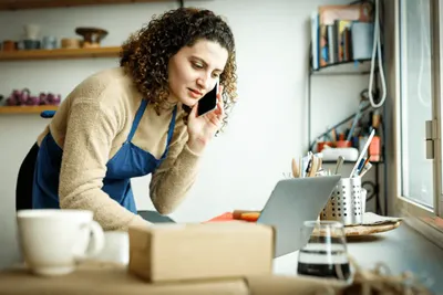 Micro-entrepreneurs : les nouveaux plafonds 2026 vont-ils changer votre activité ?