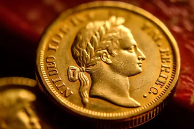 Napoléon Or: Découvrez le secret derrière le prix des 10 francs - Un trésor historique à portée de main