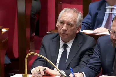 Plan Bayrou : La fin des privilèges pour les responsables politiques ?