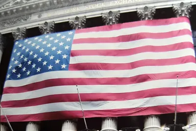 PMI des services : un rebond attendu... mais l’économie américaine reste fragile