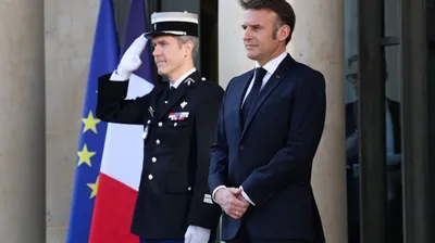 Service national, budget record : les grandes annonces de Macron ce dimanche ?