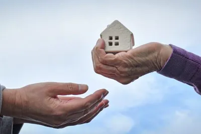 Succession : la solution pour transmettre la maison sans forcer la vente