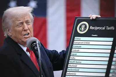 Tarifs douaniers, pétrole, actions : quand une phrase de Trump peut déplacer des milliards de dollars