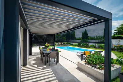 Taxe foncière : attention, votre nouvelle pergola pourrait vous coûter bien plus cher que prévu