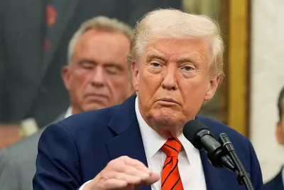 Tensions commerciales : Trump menace Pékin de nouvelles restrictions ciblées