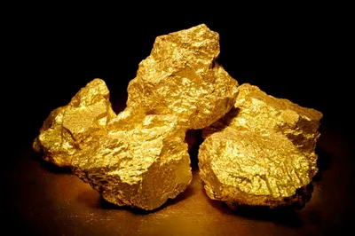Un gisement colossale de cuivre et d'or découvert près du Triangle d'or du Canada, à seulement 18 mètres sous la surface