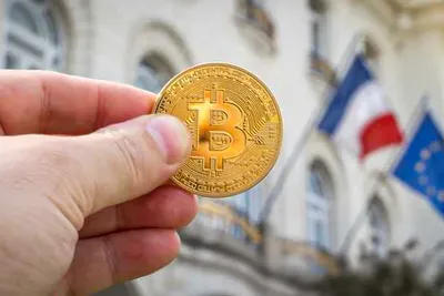 Vers un Bitcoin français ? Eric Ciotti propose à l’Assemblée une réserve stratégique nationale