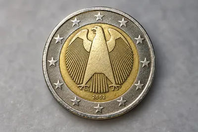 Vous avez peut-être 600 € dans votre porte-monnaie : ces pièces de 2 € sont très recherchées