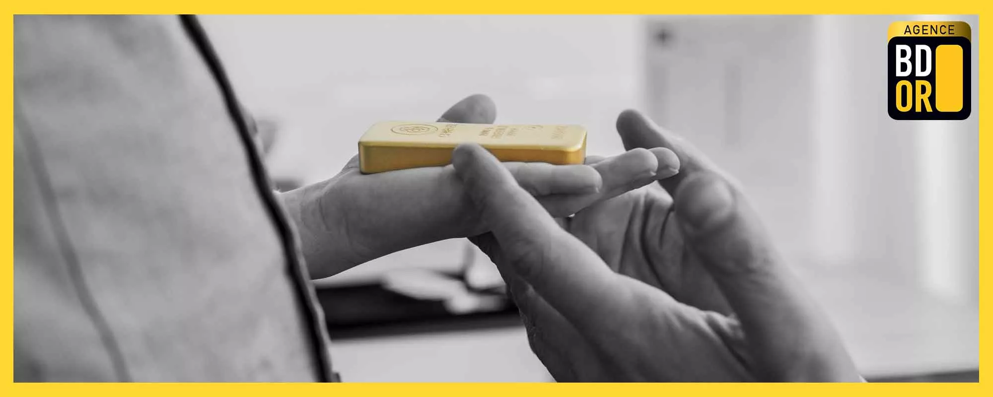 lingot-d-or-dans-mains-d-experts